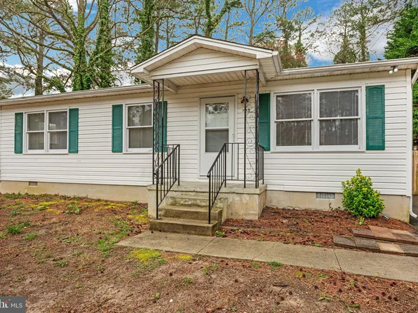 423 Dogwood Dr, Lusby, MD 20657