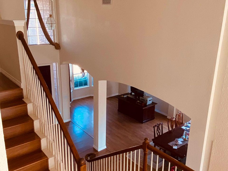 stairs to upstair apartment.