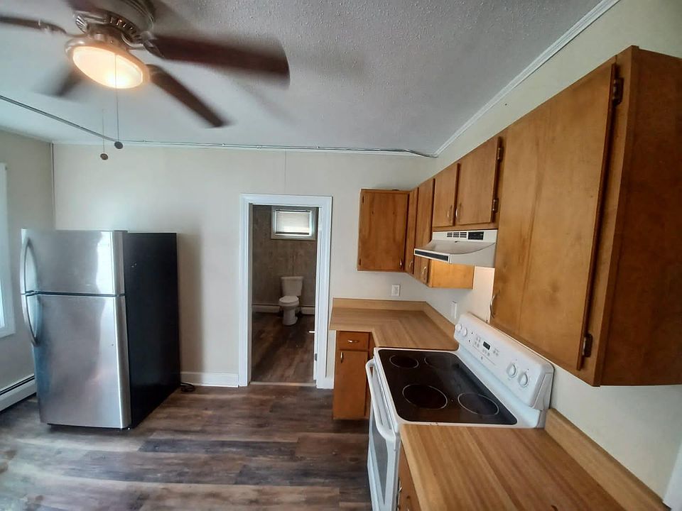 1st image of 3 Bowen Ct