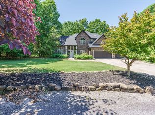 5723 E Estate View Rd, Fayetteville, AR 72703