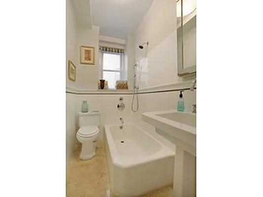 Sold by Corcoran | media 5