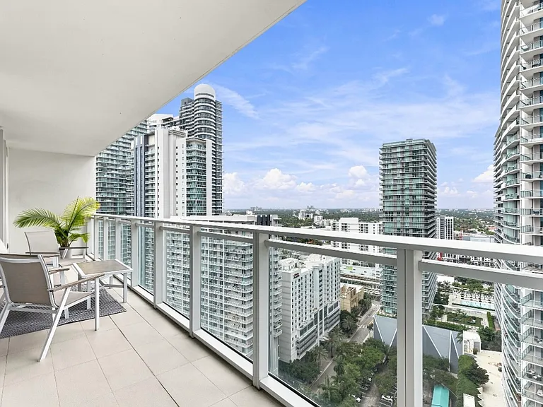 1080 Brickell Ave #2609B — Photo 6