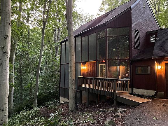 New dusk to dawn lighting 