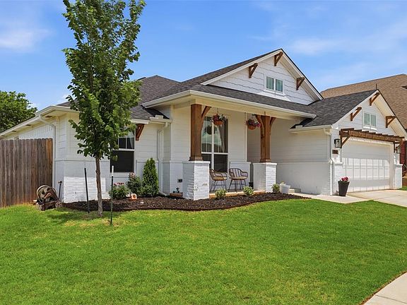 3rd image of 801 Mount Irving Way