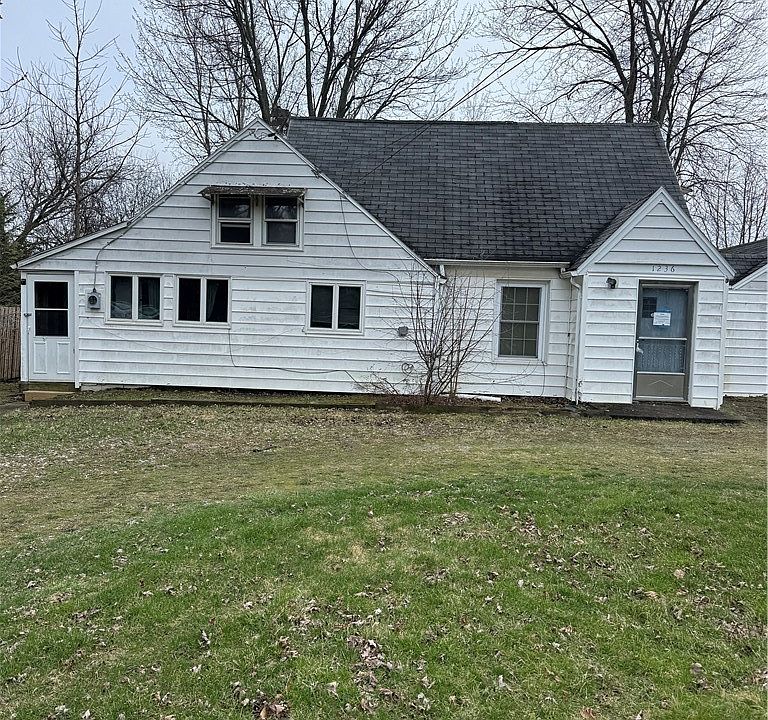 1st image of 1236 Saunders Sett Rd