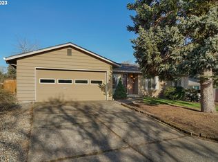 5865 SW 207th Ave, Aloha, OR 97078