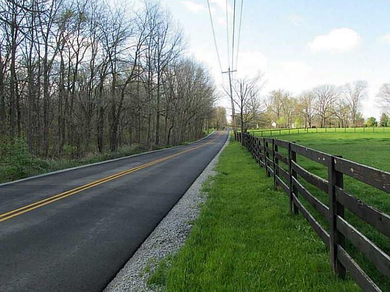 2nd image of 16615 Cherry Tree Rd