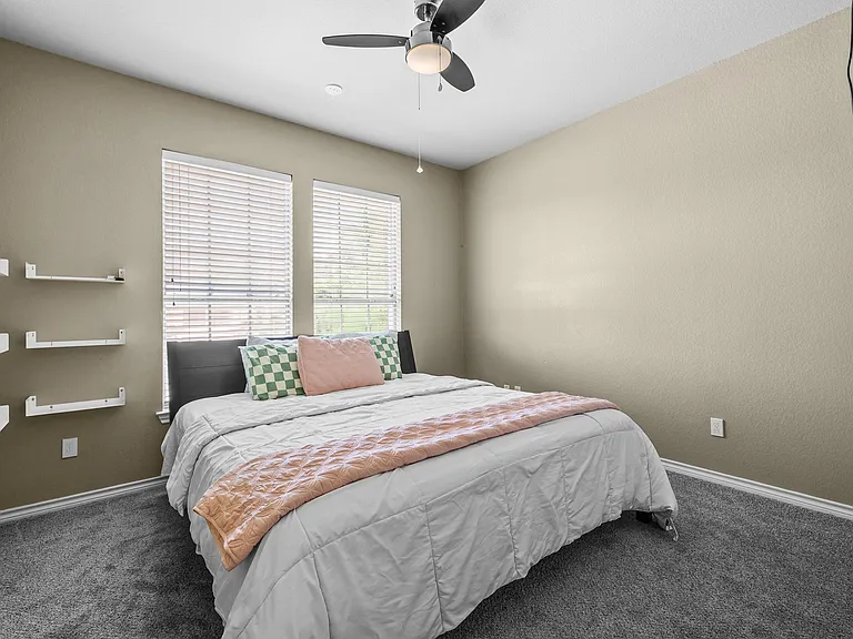 5004 Valburn Ct — Photo 28