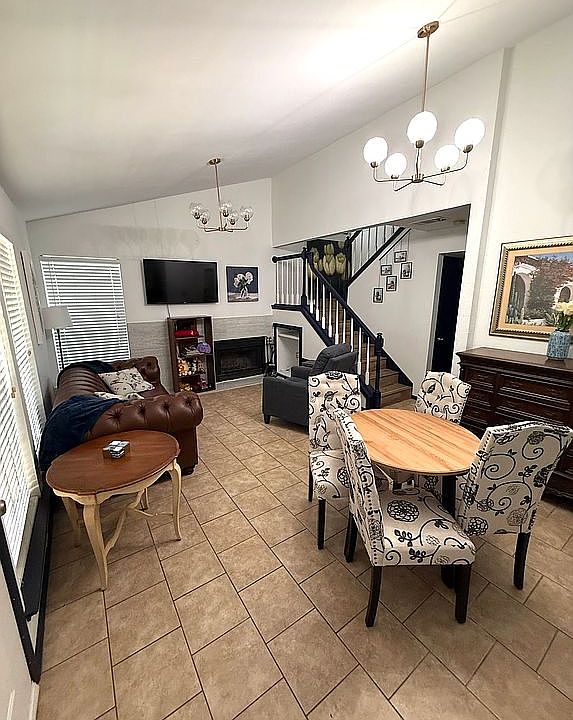 1st image of 1456 Meadowood Village Dr