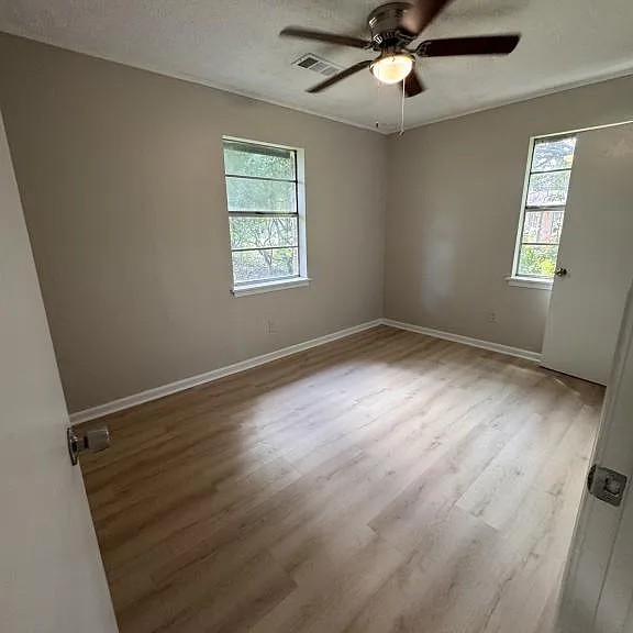 119 Worthy Dr — Photo 10