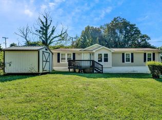5828 Twine Hollow Rd, Salem, VA 24153