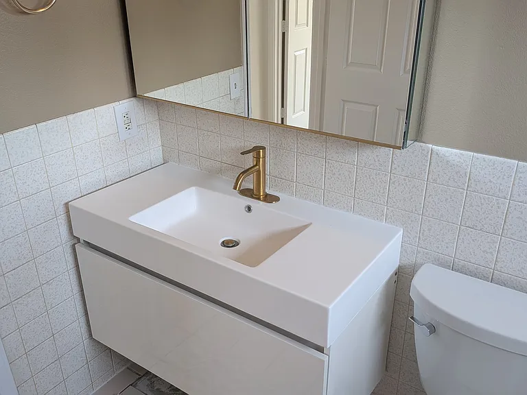 823 Maple St #1 — Photo 36