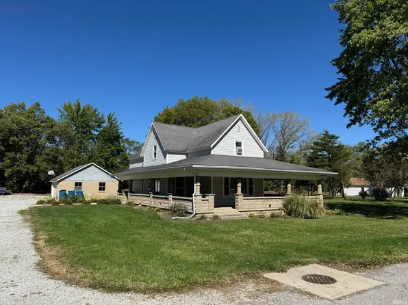 1101 E Wabash St, Converse, IN 46919