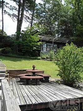3rd image of 130 S Lakeland Point