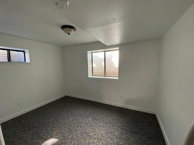 74 E Valley View Dr — Photo 15
