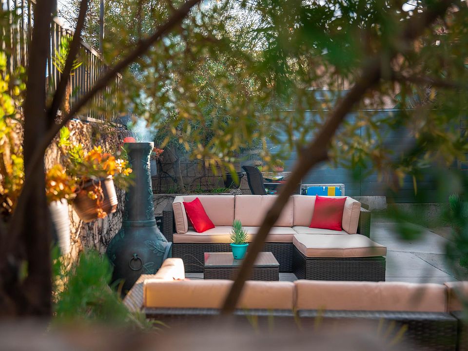 Common area patio