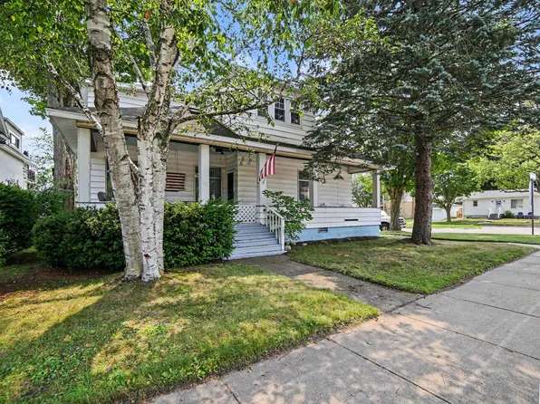 511 W Ludington Ave, Ludington, MI 49431