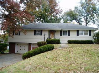 3417 Beck Rd, Saint Joseph, MO 64506