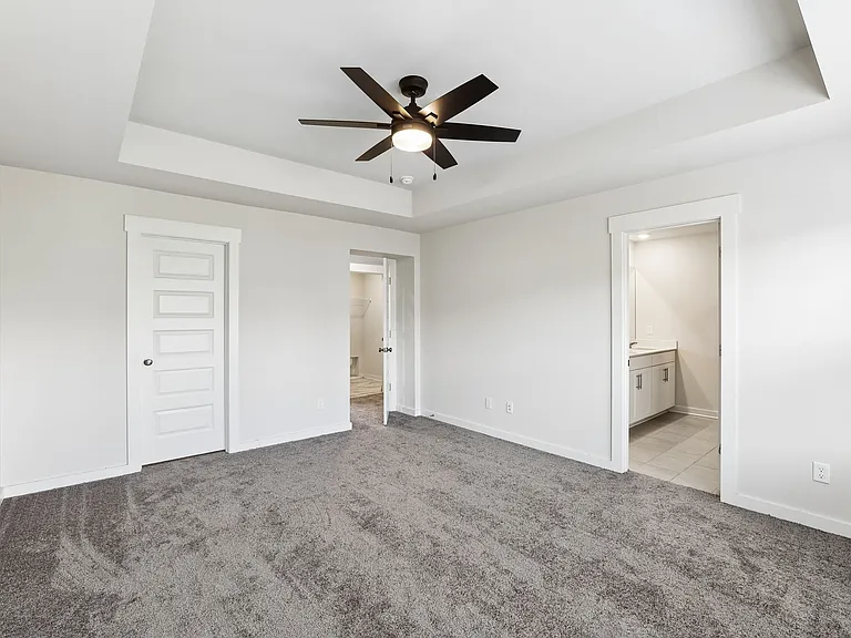 1615 Medinah Ln — Photo 37
