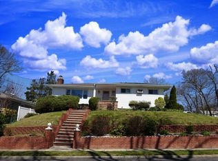 21 Teibrook Ave, Syosset, NY 11791