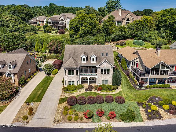 5th image of 124 Coyatee Cir