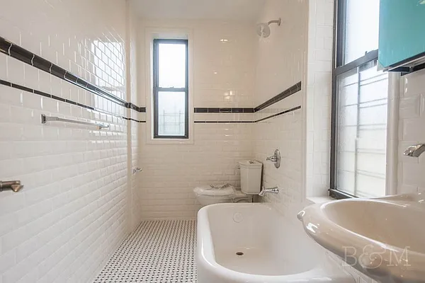 Rented by Brick&Mortar | media 20