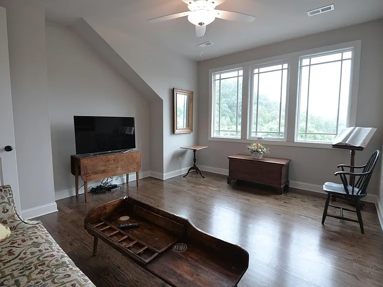 8510 Festival Loop — Photo 21