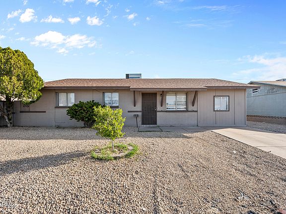 2nd image of 3007 N 81ST Avenue