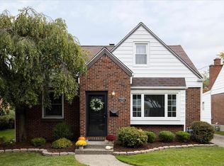 11 Manning Rd, Amherst, NY 14226