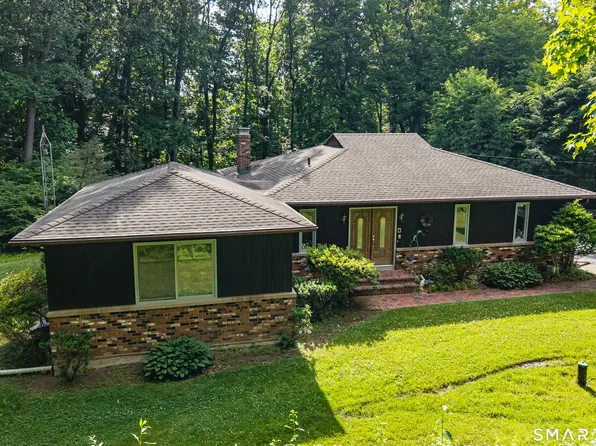 704 Towner Swamp Road, Guilford, CT 06437