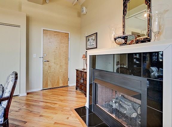 5th image of 2107 Grand 301 Blvd #301