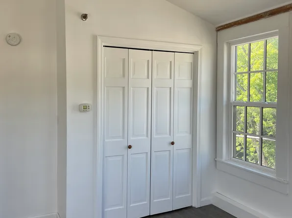 144 Main St Floor 3, Winchester, NH 03470