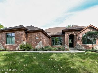 7911 Brookbank Rd, Willowbrook, IL 60527
