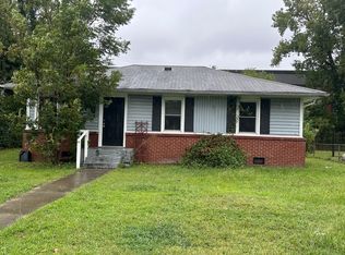 522 Woodfin Rd, Newport News, VA 23601