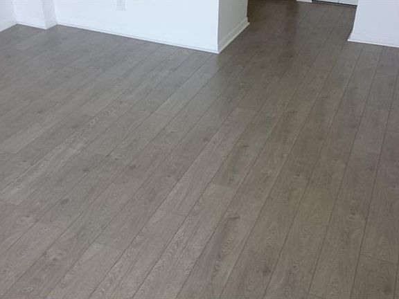 2nd image of 752 Executive Center Dr APT 25
