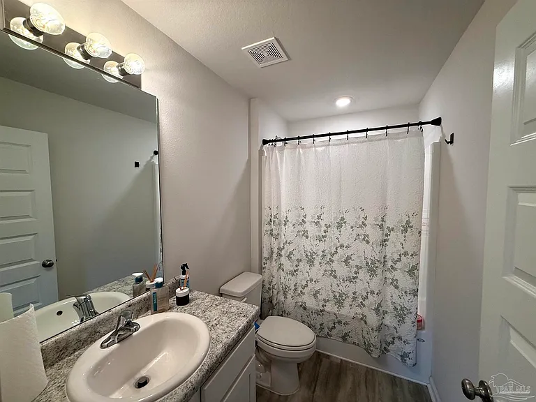 1719 Paisleigh Dr — Photo 23
