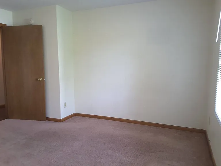 216 Stonewall Ct — Photo 41