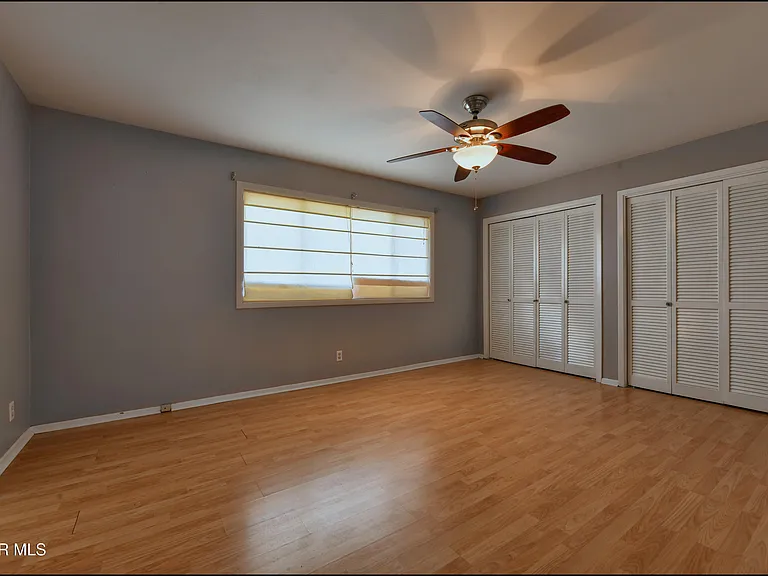 4700 Louisiana St — Photo 23