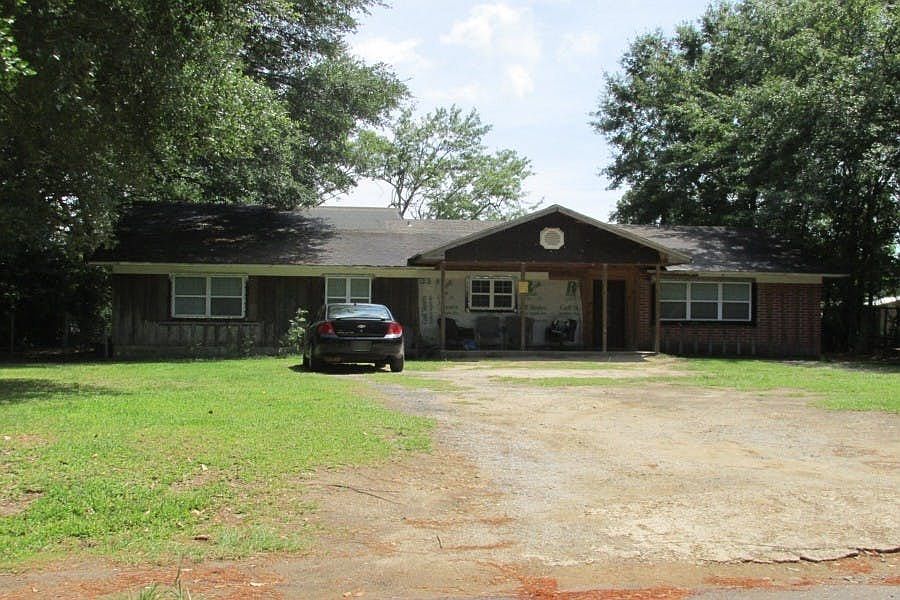 322 E Orange Ave, Foley, AL 36535 Zillow
