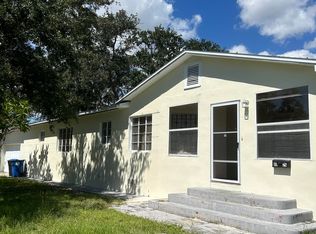 1725 28th Ave S, Saint Petersburg, FL 33712