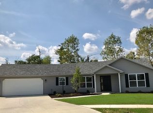 350 W Weston Dr, Columbia City, IN 46725