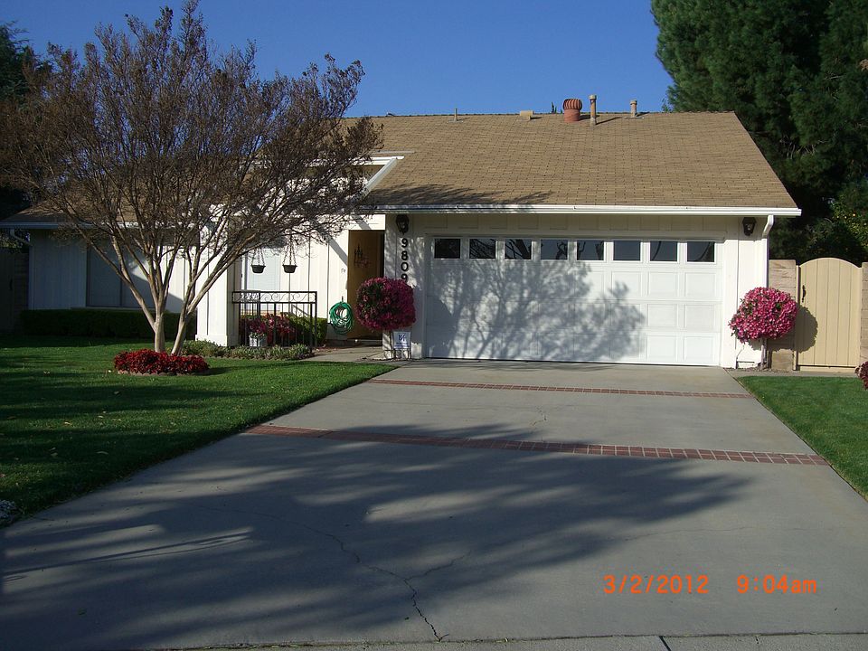 1st image of 9809 Peach Ave