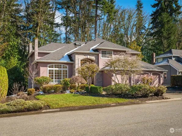 5894 Mont Blanc Place NW, Issaquah, WA 98027