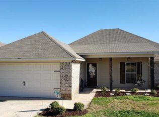 626 Greenfield Ridge Dr E, Brandon, MS 39042