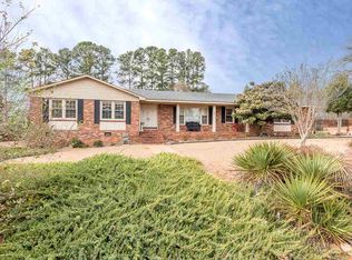 100 Whispering Pines Dr, Moore, SC 29369