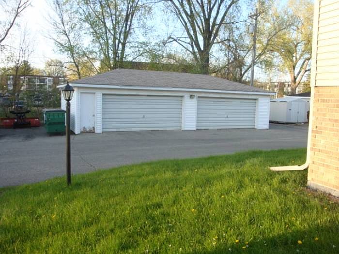 2nd image of 401 27th St NE APT 2