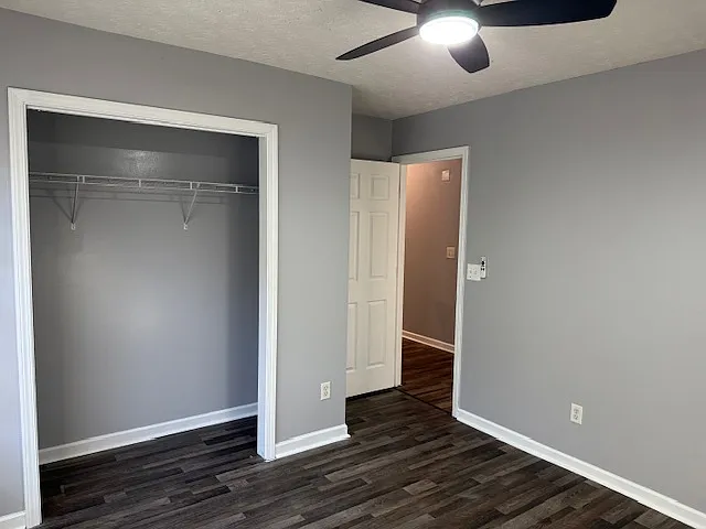 1575 Cedar Hl — Photo 12