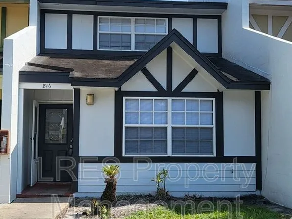816 W 25th St, Sanford, FL 32771