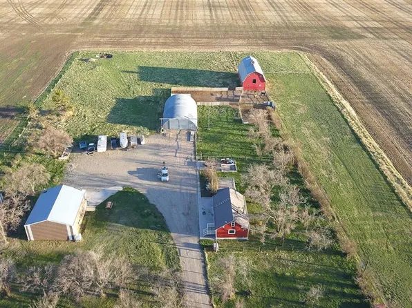 260035 E Twp120, Claresholm, AB T0L 0T0
