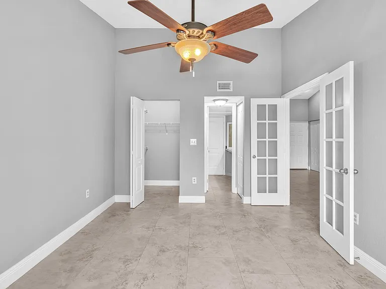 2881 N Oakland Forest Dr #307 — Photo 42